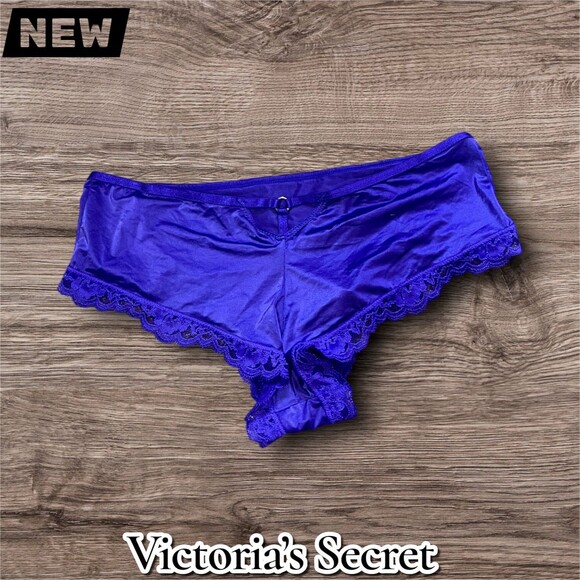 New NWT Victoria’s Secret Cheeky Panty – Vibrant Purple – Size Small - Picture 3 of 3